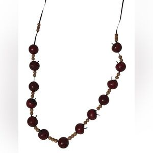 WOODEN APPLE NECKLACE